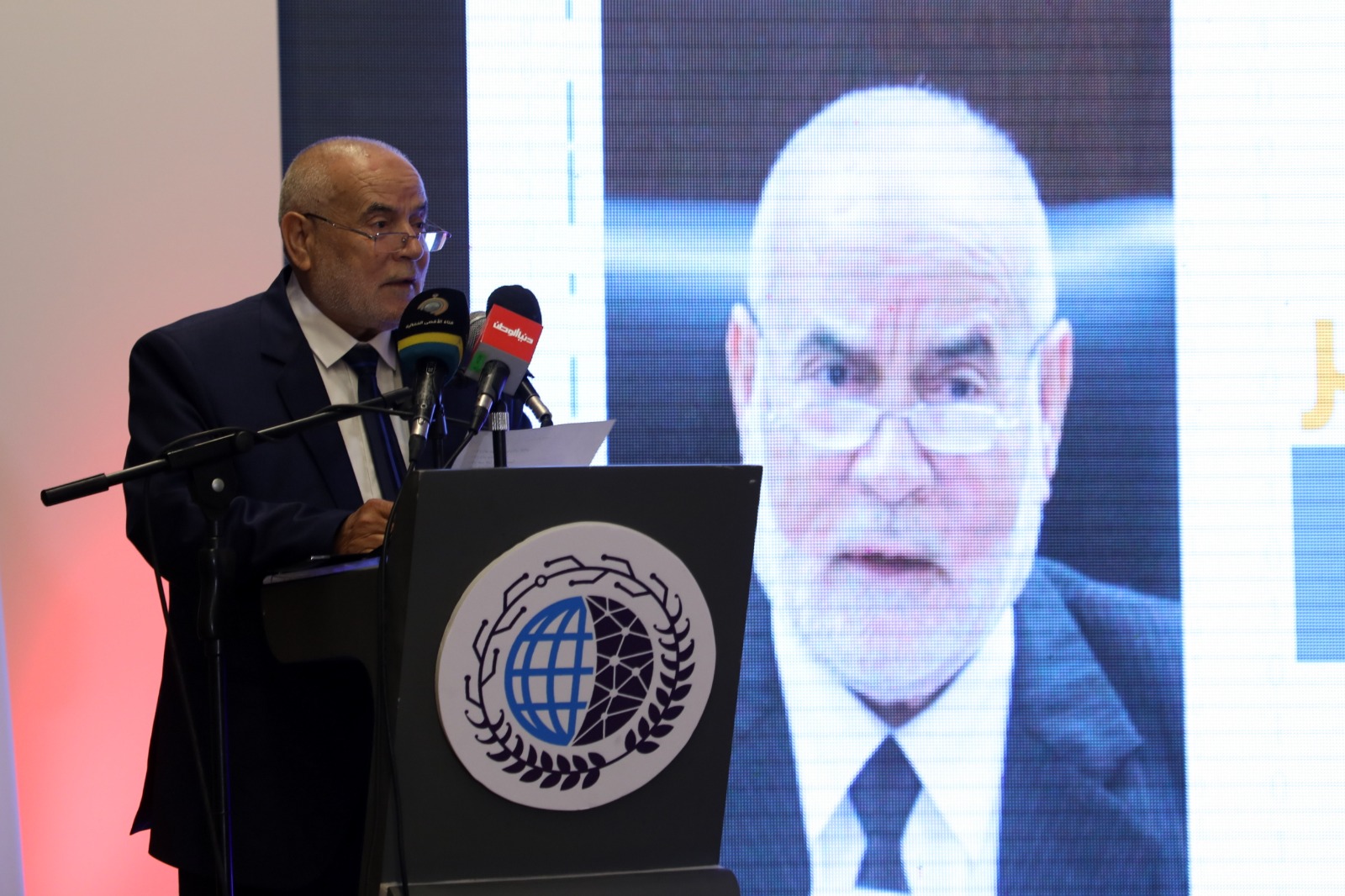 كلية الرباط الجامعية تعقد المؤتمر العلمي حــول "الجريمة الإلكترونية"