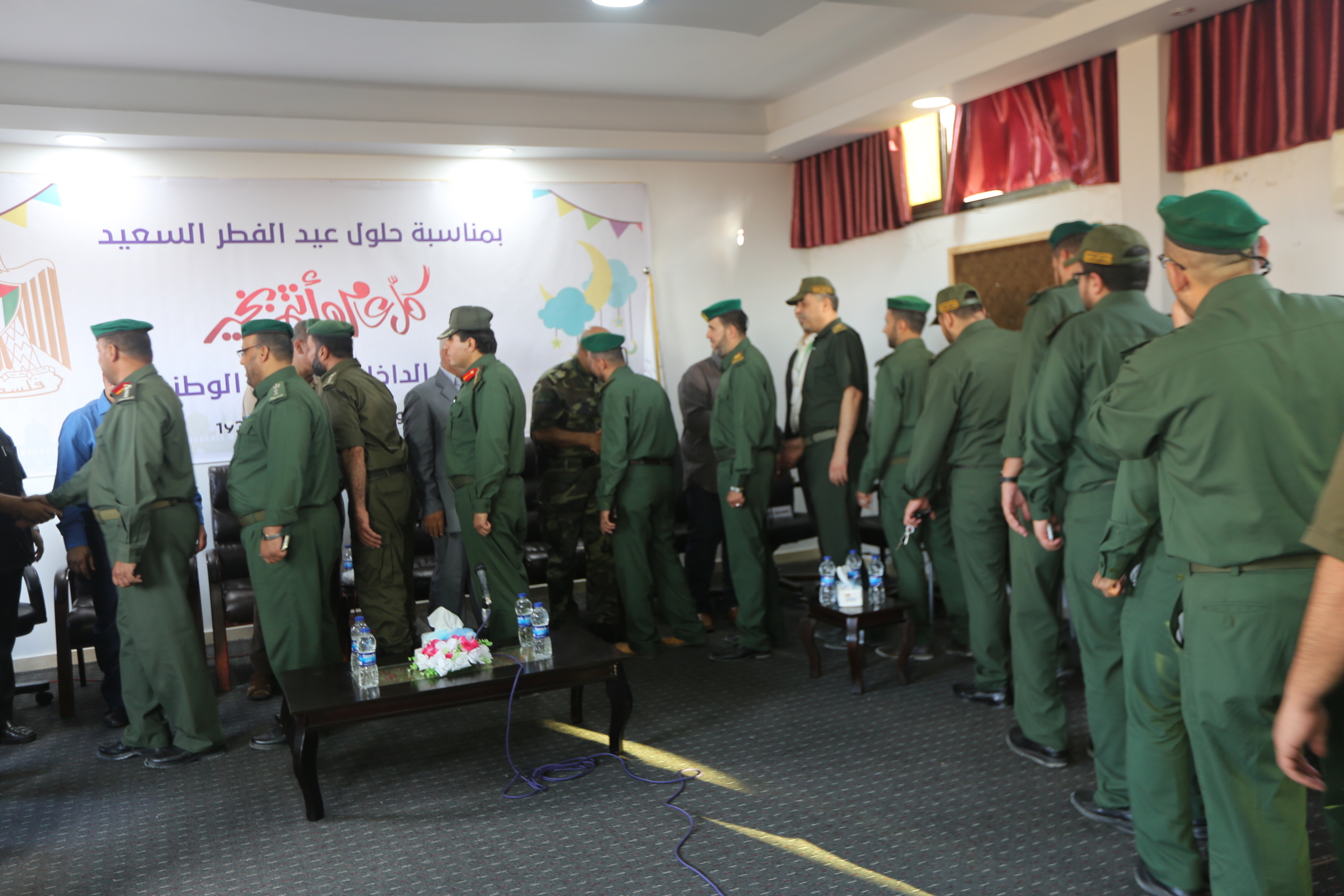 قيادة الداخلية تستقبل معايدة الأجهزة الأمنية والإدارات المركزية