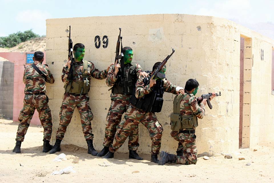 تدريبات دورة قادة السرايا الرابعة بقوات الأمن الوطني