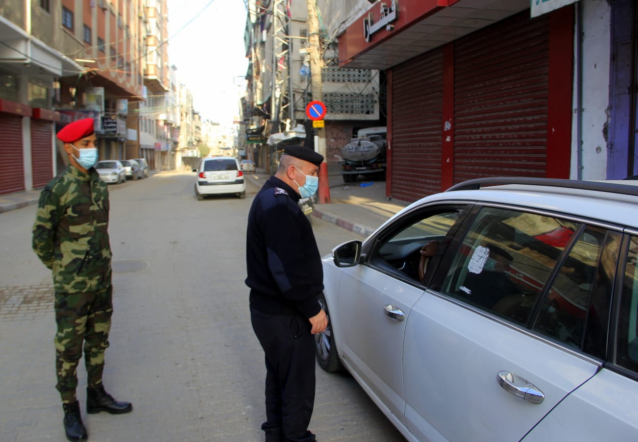 سريان قرار حظر التجوال الشامل في محافظات قطاع غزة 