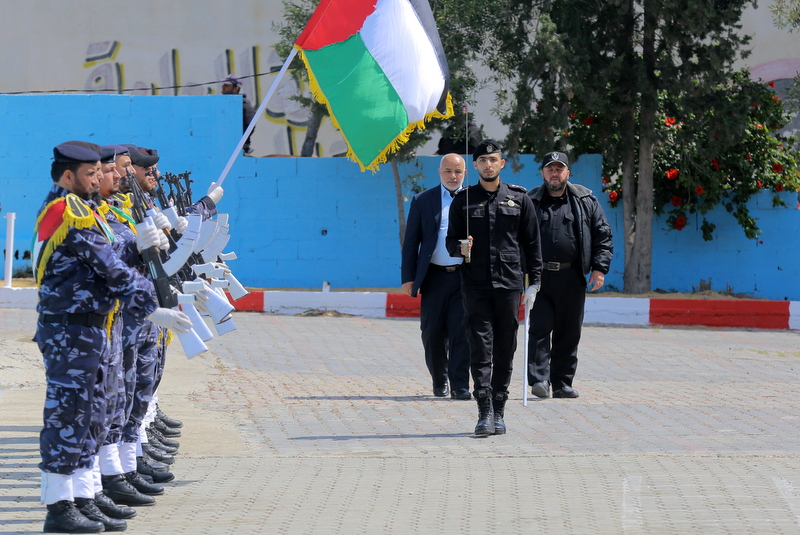 تخريج "دورة غزة سيف الأقصى" - ضباط وضباط صف بالشرطة 