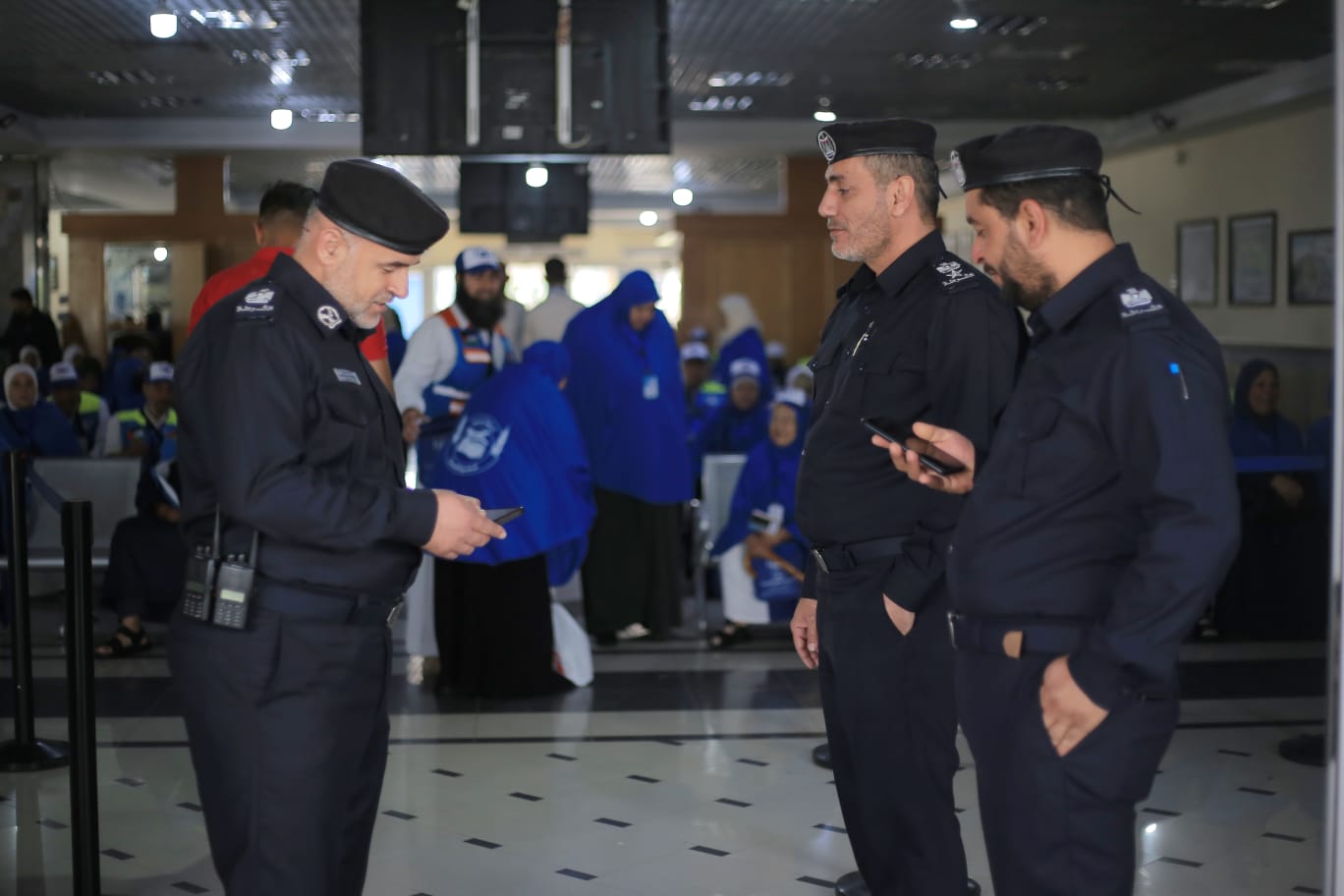 أطقم "المعابر" و"أجهزة الداخلية" تسهل مغادرة حجاج بيت الله عبر معبر رفح