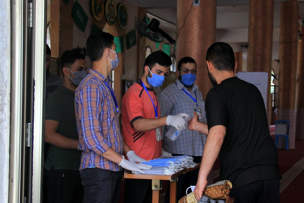 الشرطة تؤمن إقامة صلاة الجمعة وفق إجراءات الوقاية والسلامة