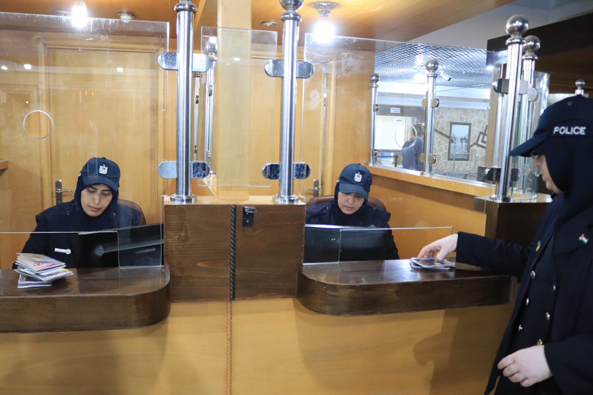 "أطقم المعابر" و"أجهزة الداخلية" تسهل وصول حجاج غزة لعام 1444 هـ