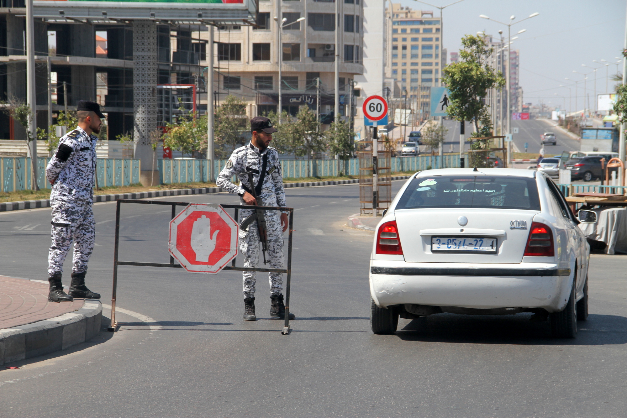 انتشار الأجهزة الأمنية والشرطية والخدماتية لدعم وإسناد مليونية "العودة" في ذكرى النكبة