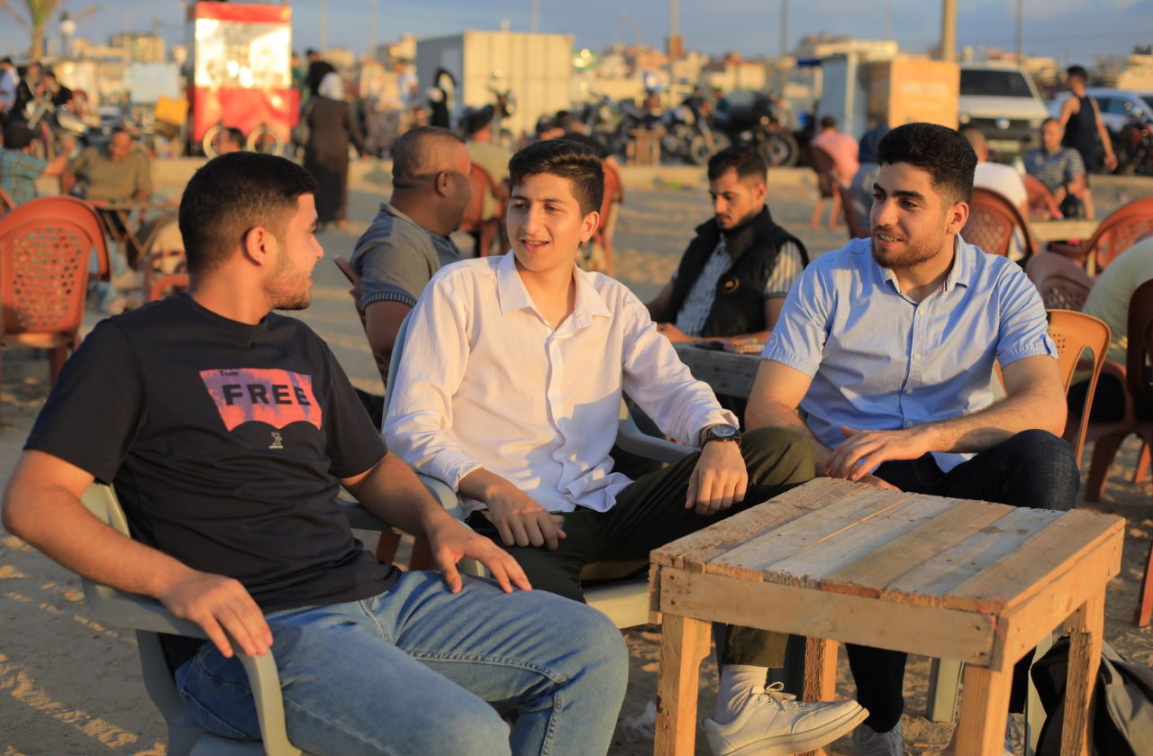 قضاء المواطنين في غزة إجازة عيد الأضحى المبارك