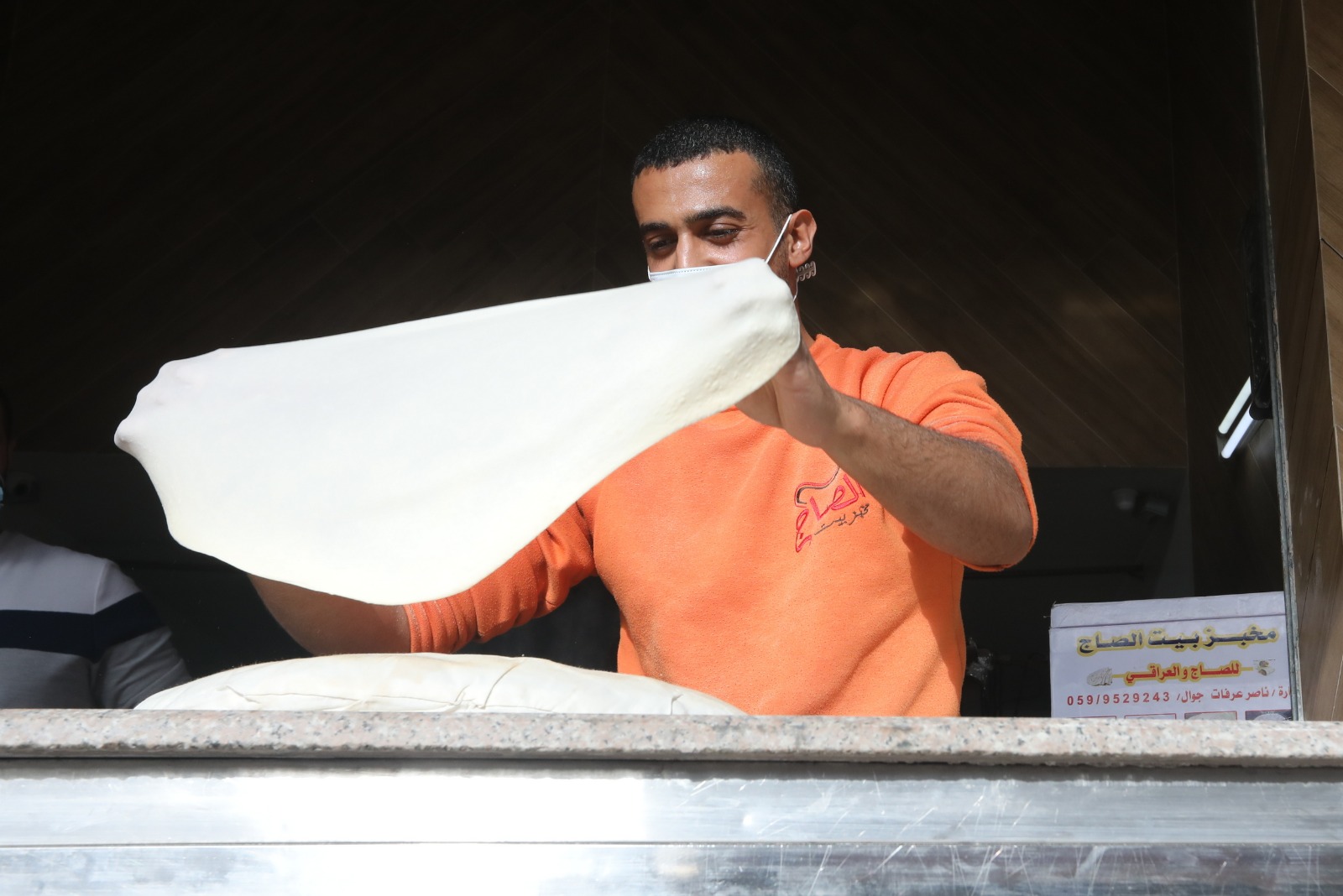 عودة الحياة العامة في غزة بعد يومين من الإغلاق الكامل وحظر التجوال