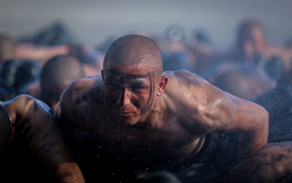 اللواء "أبو نعيم" يتفقـد دورة المستجدّين الألف بمديرية التدريب