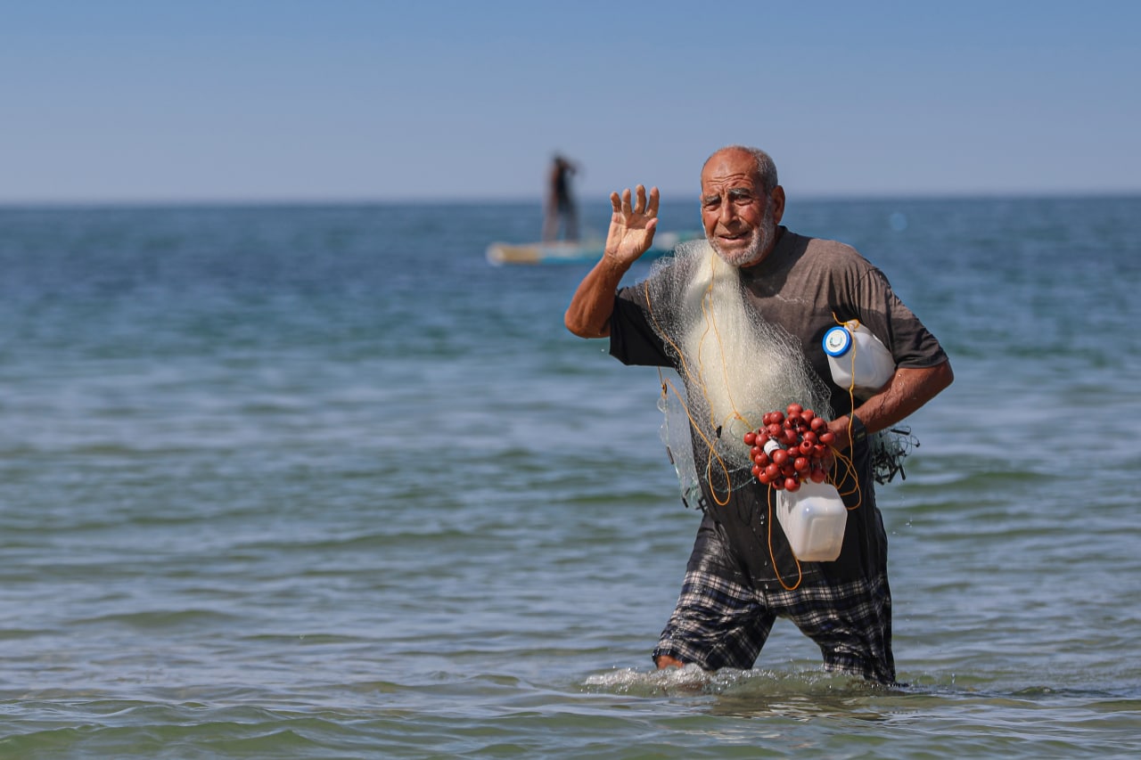 موسم صيد "سلطعون البحر" في غزة