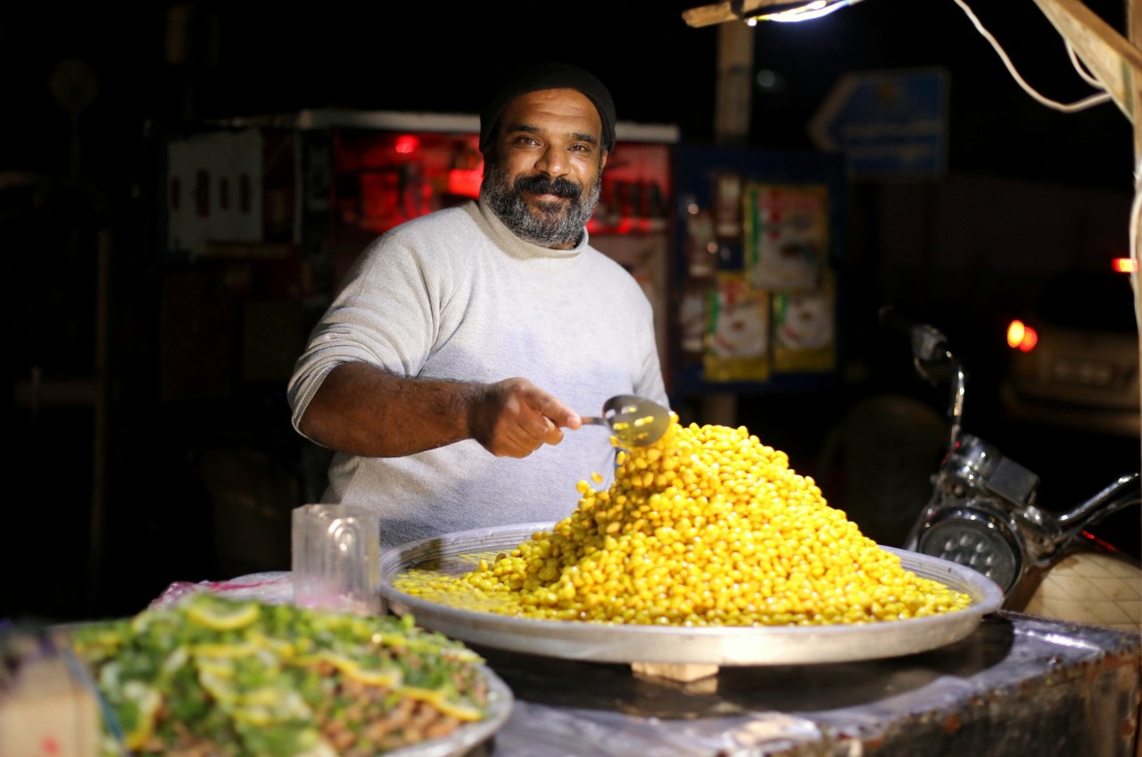 أجواء قضاء المواطنين بغزة الإجازة الأسبوعية في عدد من الأماكن الترفيهية مساء الجمعة