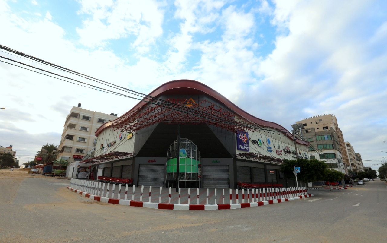 استمرار الإغلاق الكلي للمحال والمنشآت (الجمعة والسبت) للأسبوع الثامن