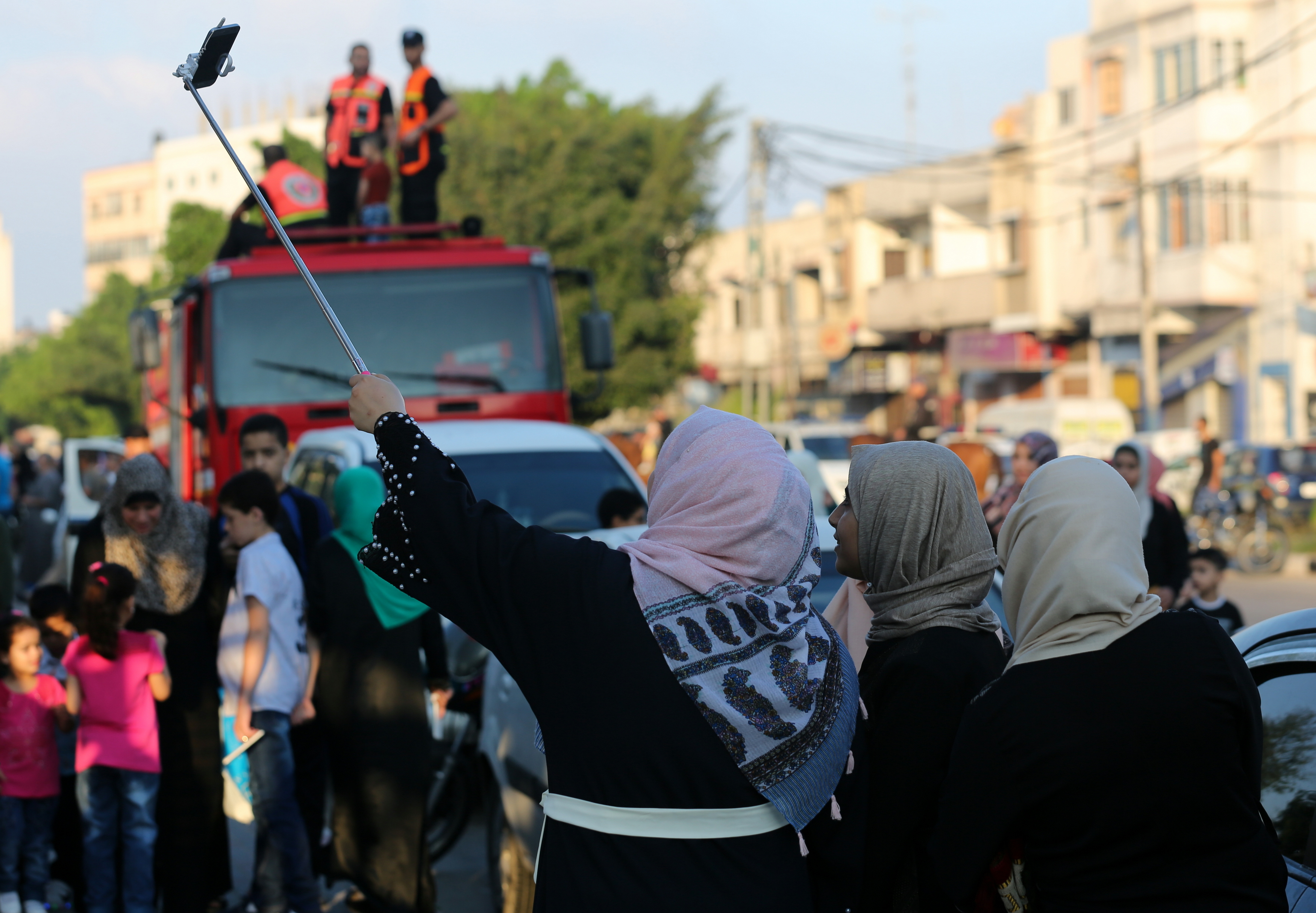 الأجهزة الأمنية تؤمن صلاة عيد الفطر السعيد