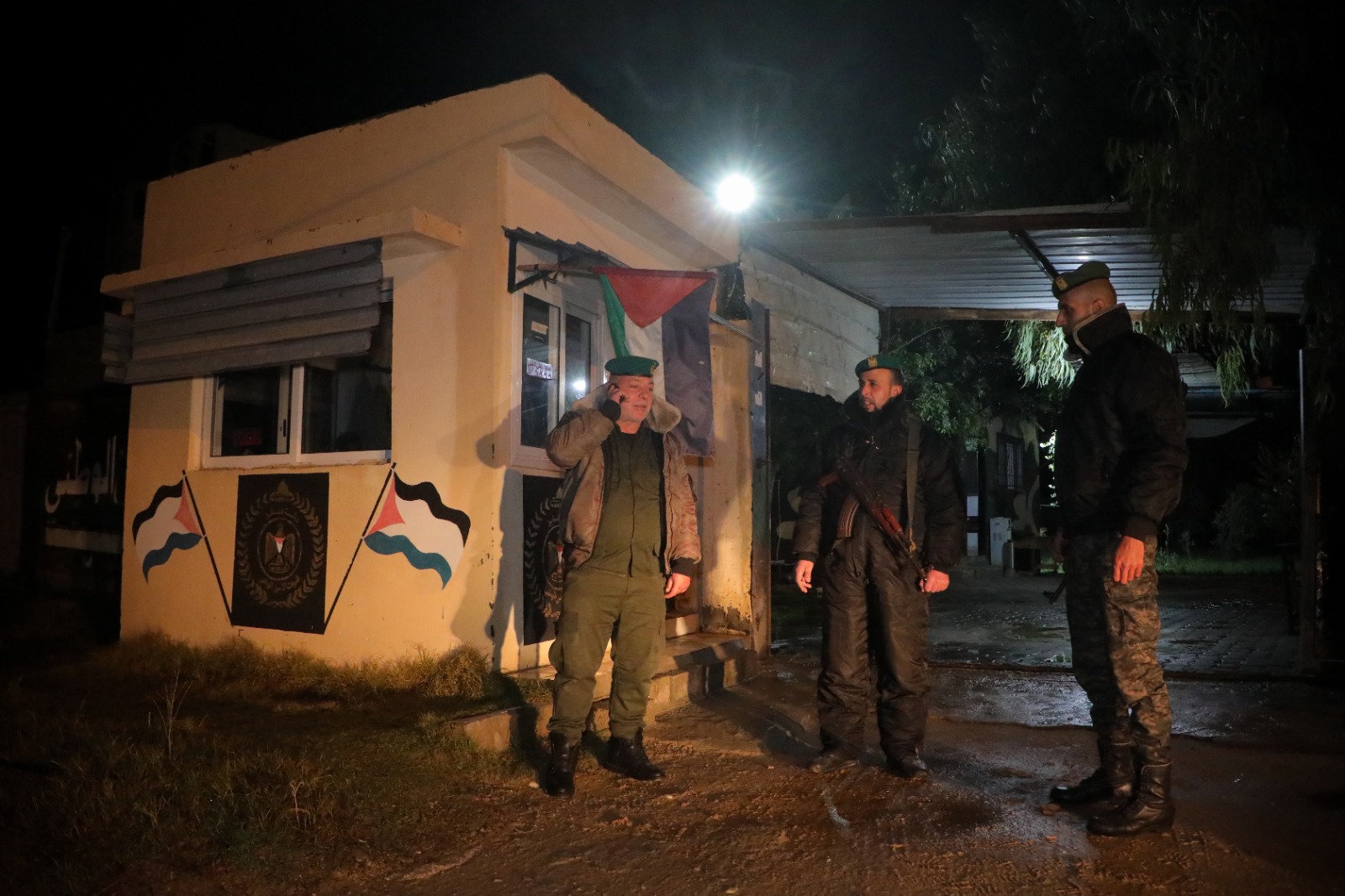 مهام عمل أجهزة الداخلية في دعم وإسناد المواطنين في ظل المنخفض الجوي الذي تمر به الأراضي الفلسطينية