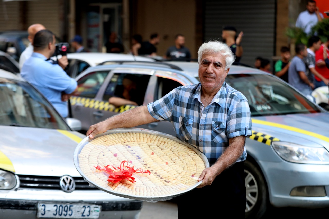 صور من أجواء احتفال المواطنين في قطاع غزة بنجاح الطلبة في الثانوية العامة