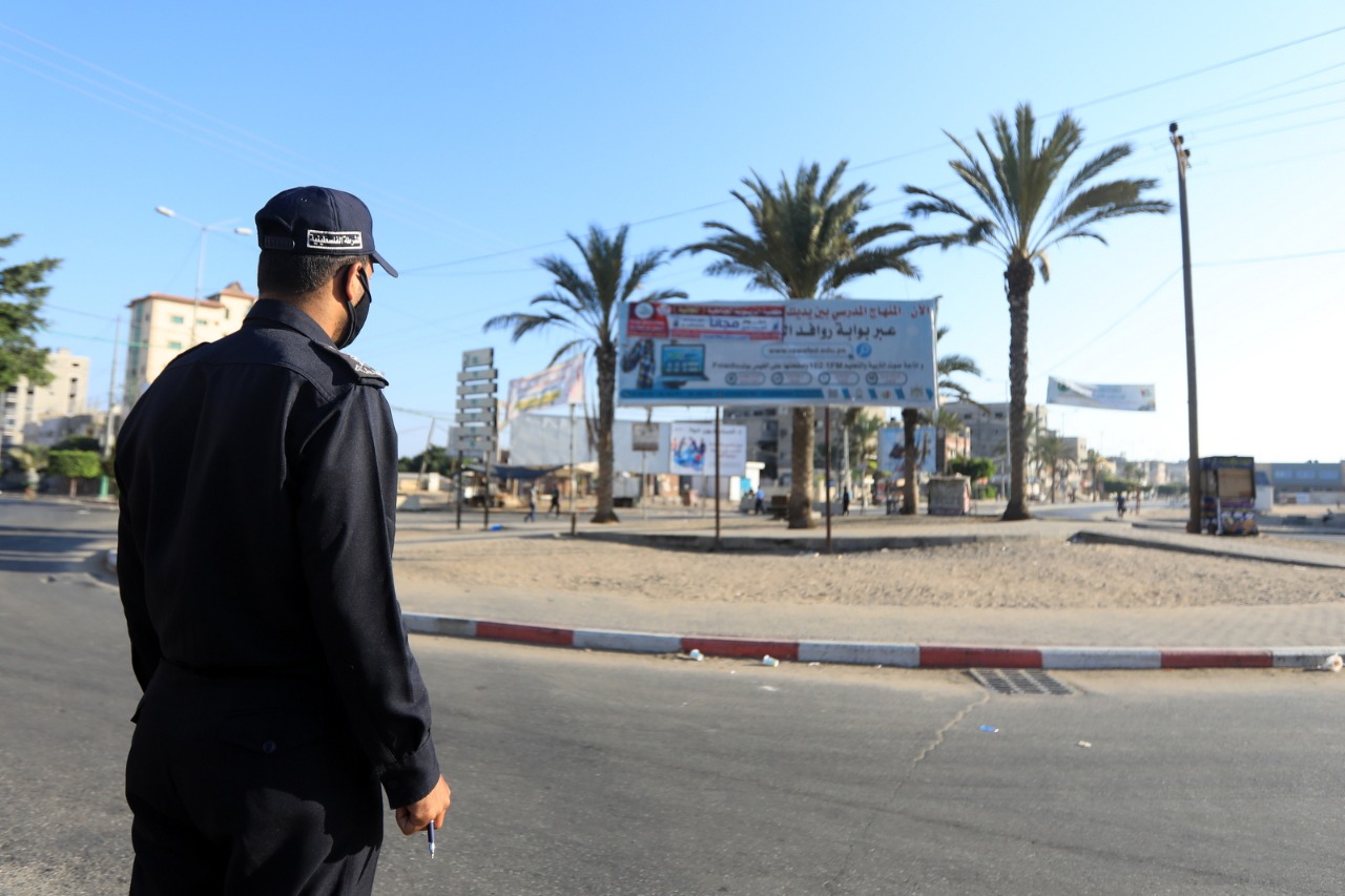 اليوم الخامس من حظر التجول في غزة لمواجهة "كورونا"