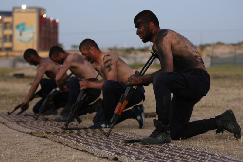 كلية الرباط الجامعية تفتتح دورة الصاعقة للطلبة الخريجين