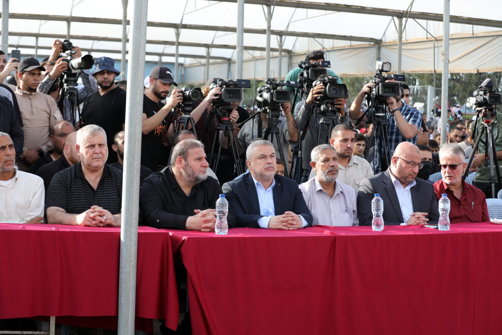 "أجهزة الداخلية" تساند المشاركين بالمهرجان الخطابي شرق غزة