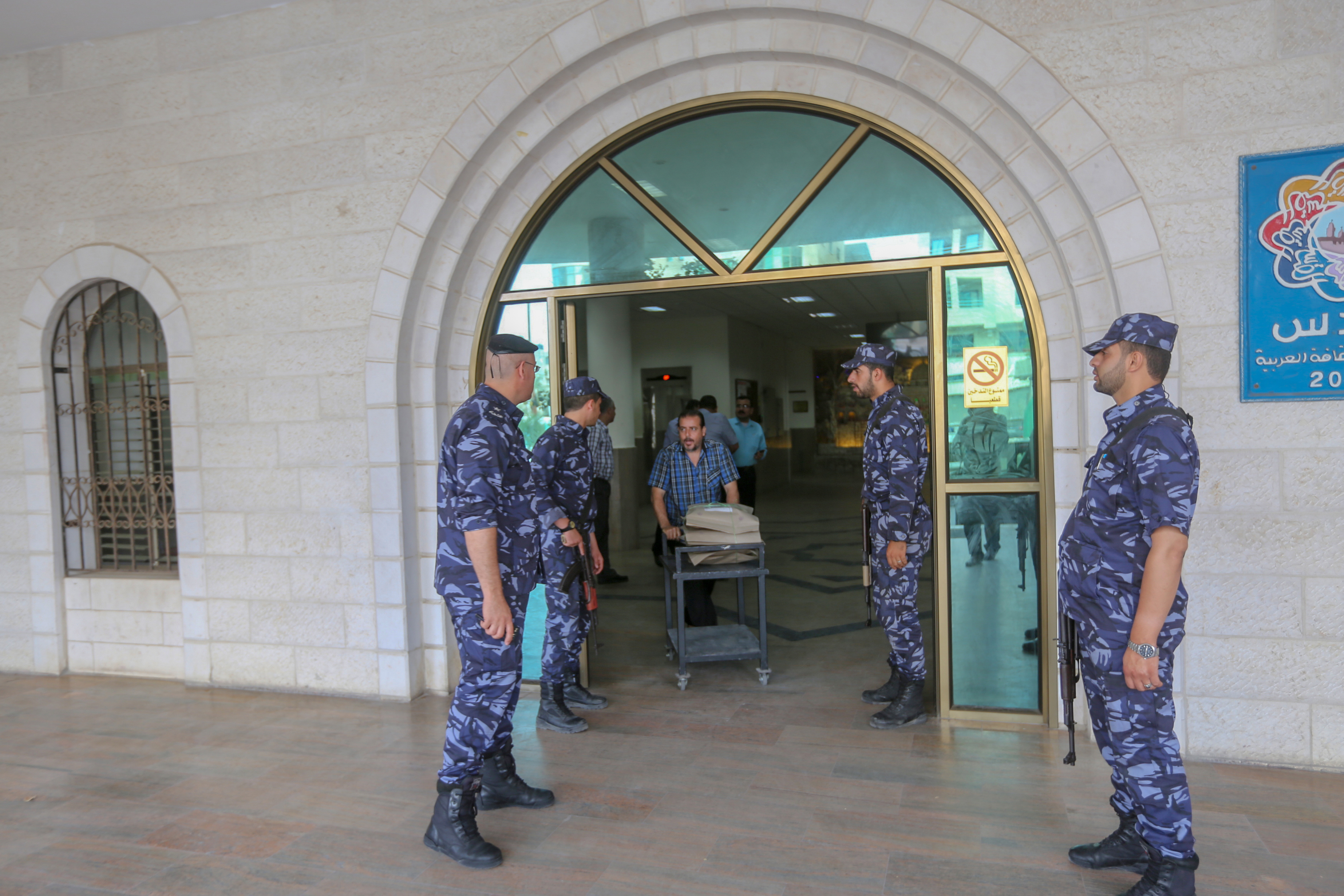 تأمين الأجهزة الأمنية لعقد امتحانات الثانوية العامة (إنجاز 2018)