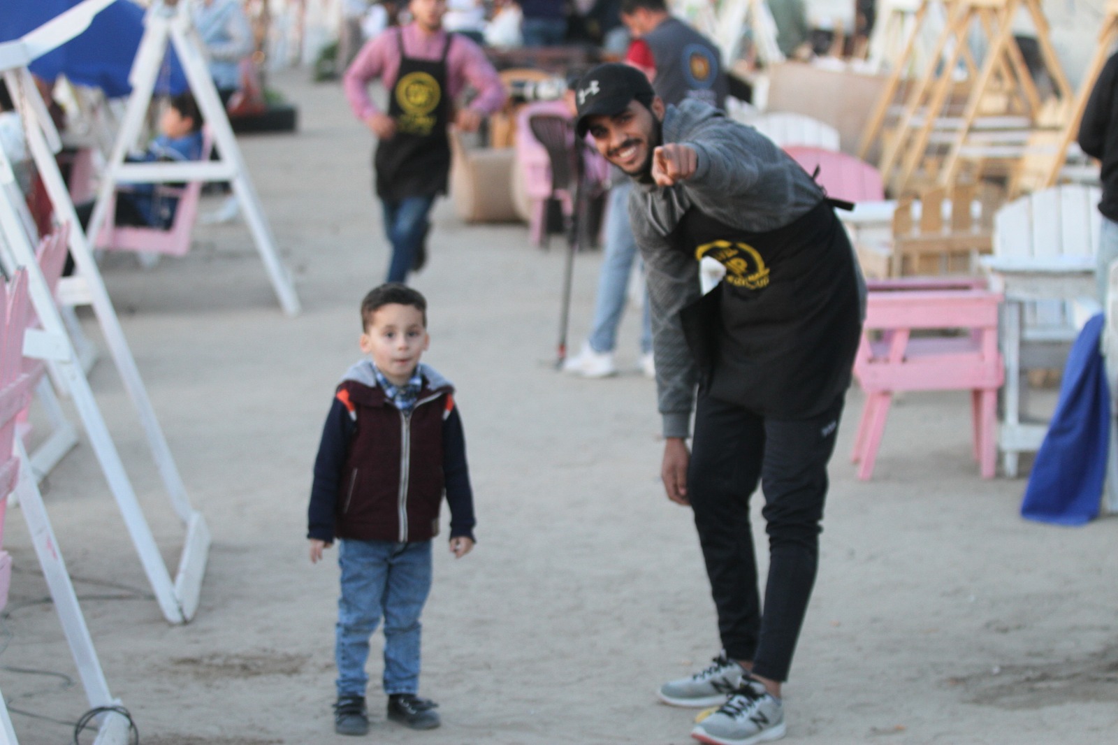 صور من الأجواء الرمضانية على ساحل مدينة غزة