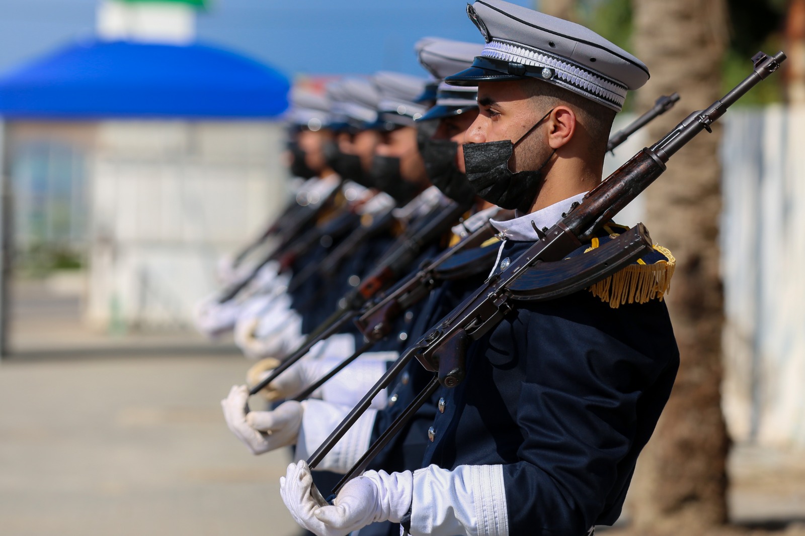 كلية الرباط تُخرج المخيم المغلق لدورة الطلاب المستجدين 